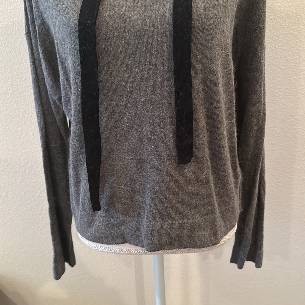 Grey Drawstring Knit Hooded Pullover - Picture 4 of 8
